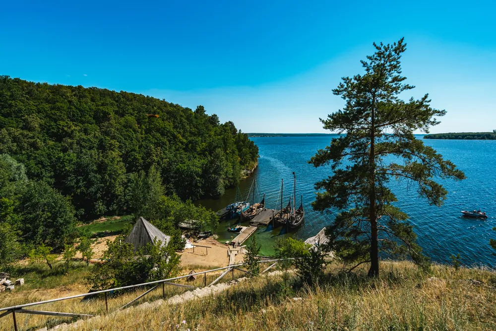 Богатырская слобода