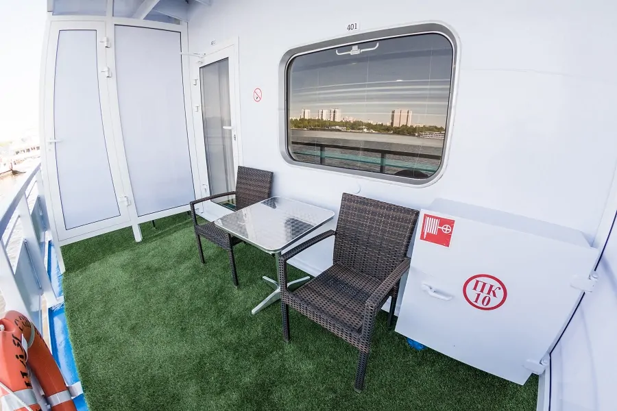 Полулюкс с балконом Б-С