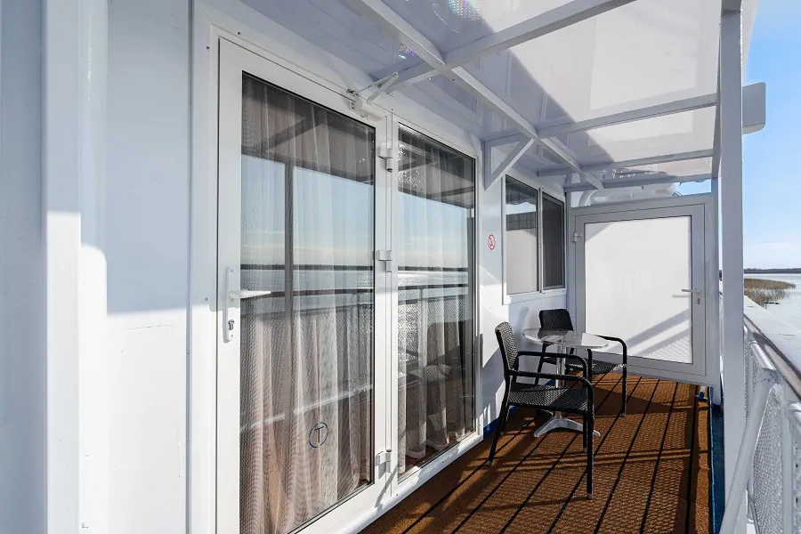 Полулюкс с балконом