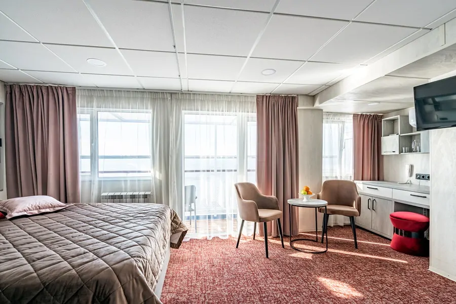 Люкс с балконом