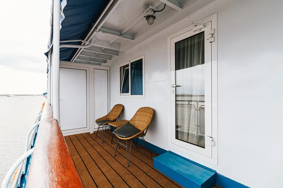 Полулюкс с балконом