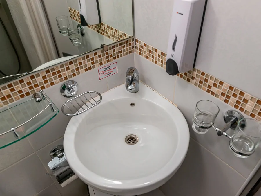 А2 комфорт (средняя палуба)