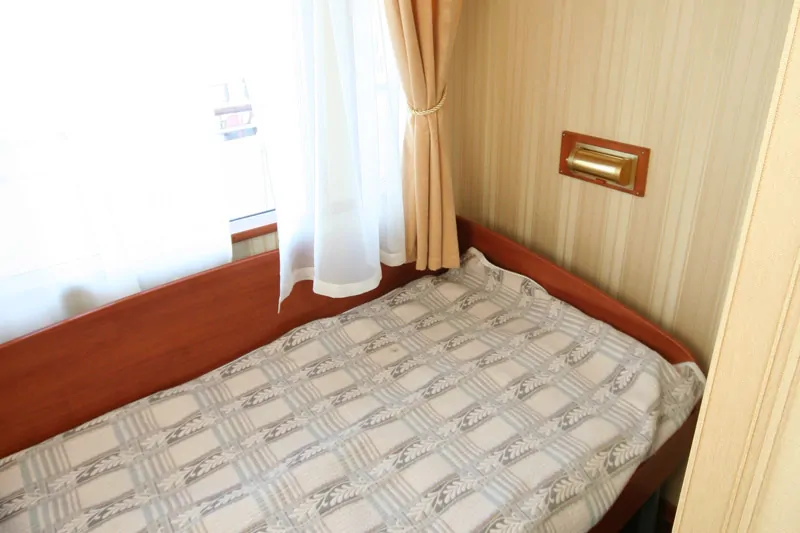 Сингл (средняя палуба)