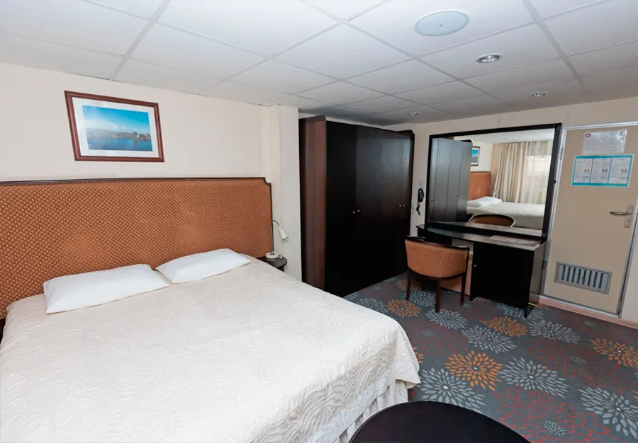 Делюкс (средняя палуба)