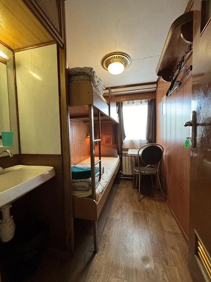 Эконом+ 1+1 (главная палуба)