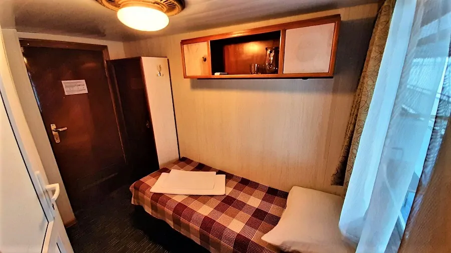 Сигма 1-местная