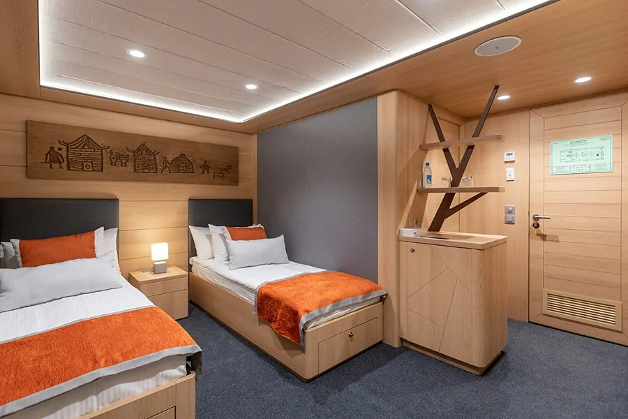 Делюкс (главная палуба)