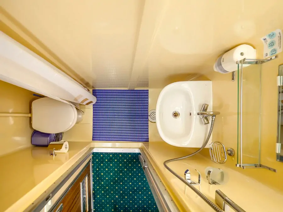 1-местная (шлюпочная палуба)