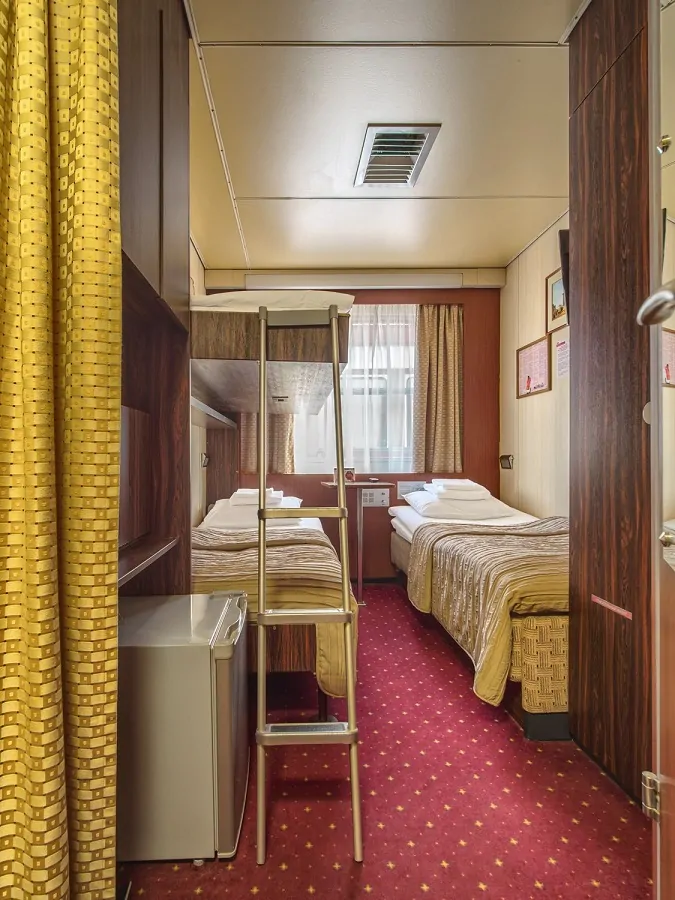 3-местная 2-ярусная (главная палуба)