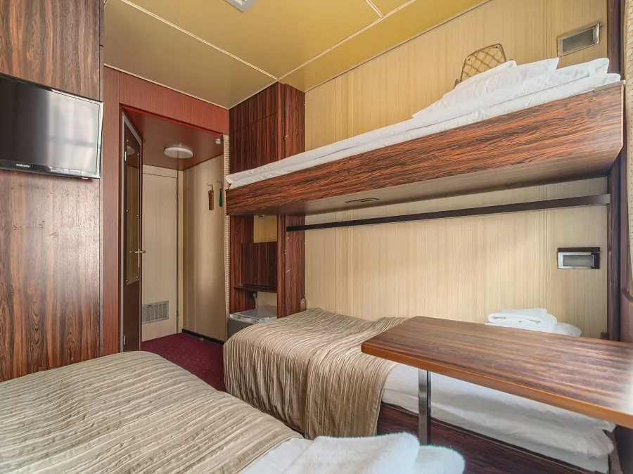 3-местная 2-ярусная (главная палуба)