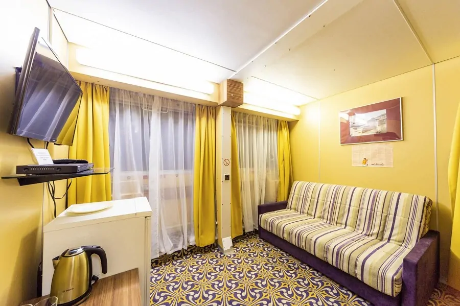 Полулюкс «Б» (шлюпочная палуба)