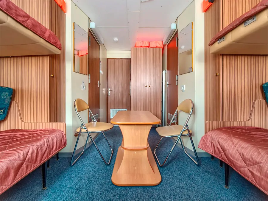 4-местная 2-ярусная (средняя палуба)