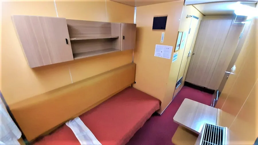 Сигма 1-местная