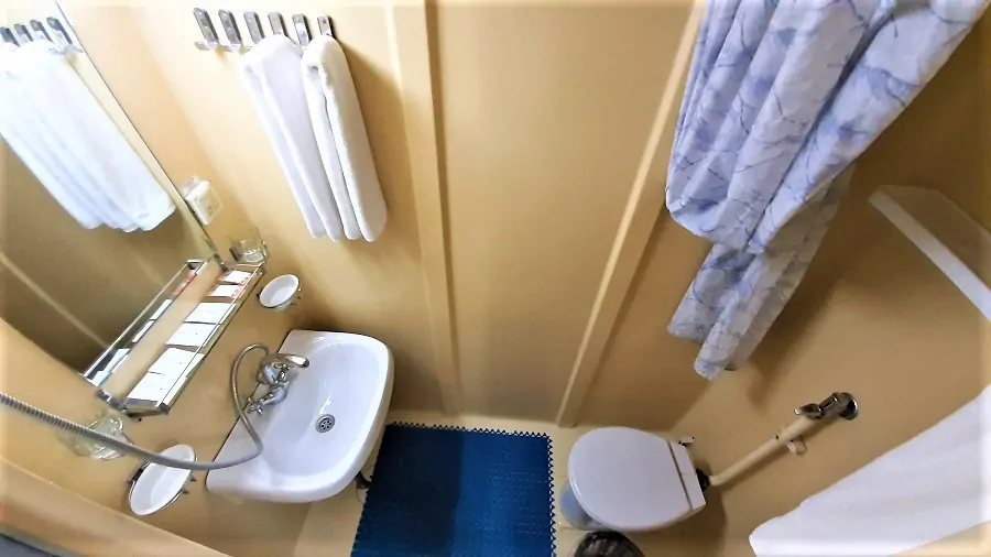 Альфа (средняя палуба)