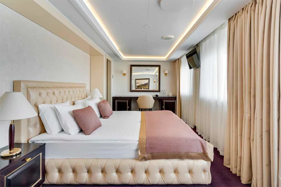 Люкс+ с балконом