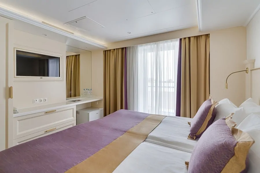 Полулюкс с балконом (Дисконт)