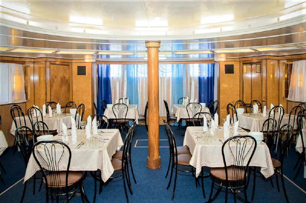 Александр Фадеев