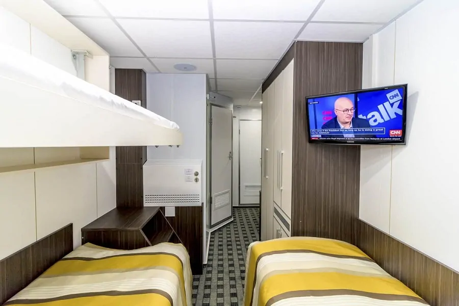 3-местная 2-ярусная (нижняя палуба)