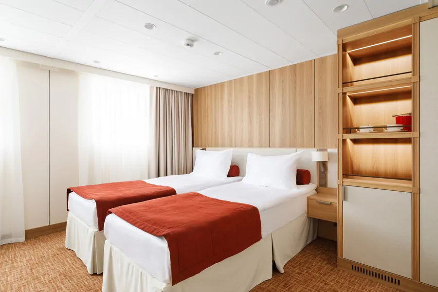 Полулюкс Б (главная палуба)