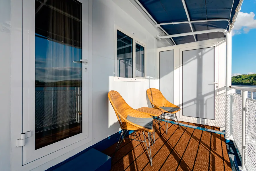 Полулюкс с балконом