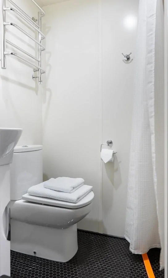 2-местная с двуспальной кроватью (шлюпочная палуба)