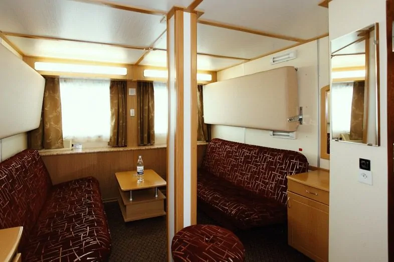 Полулюкс 4-местный