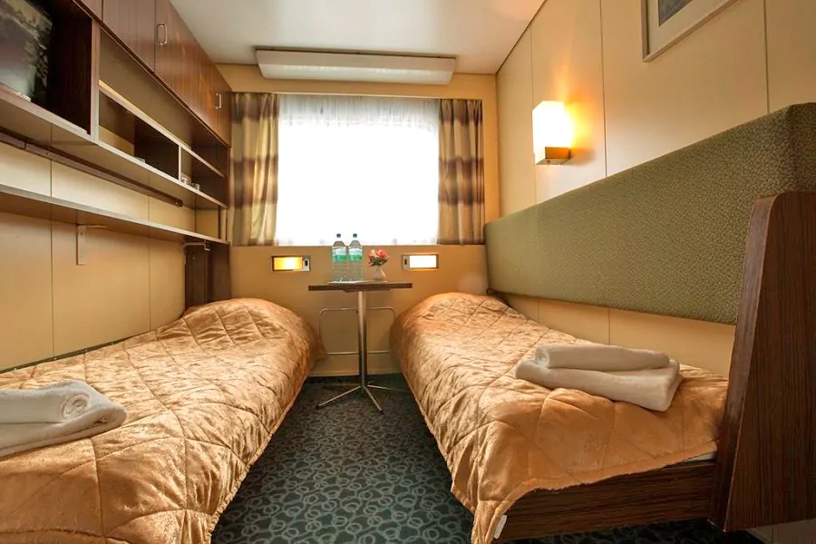 2-местная*** (средняя палуба)