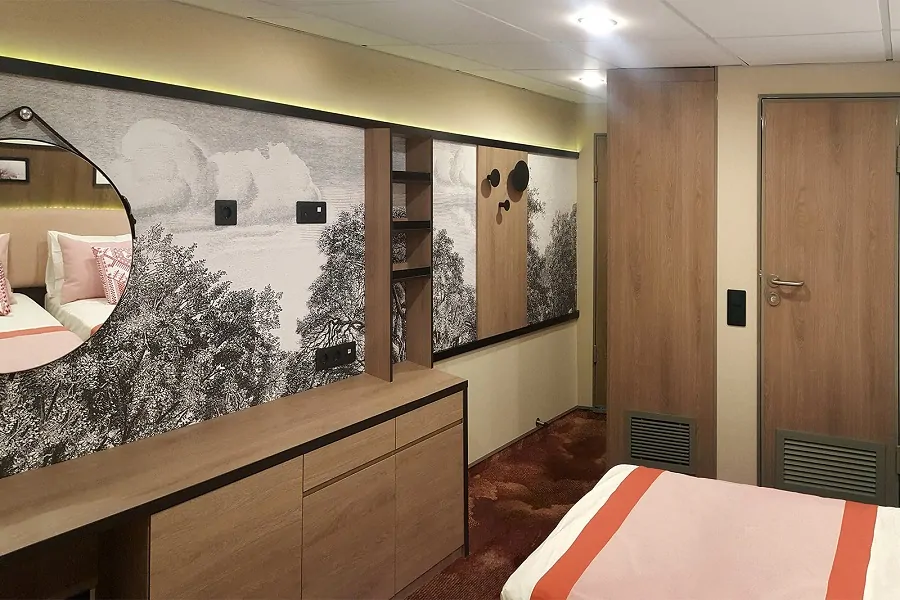 Полулюкс с балконом (Дисконт)