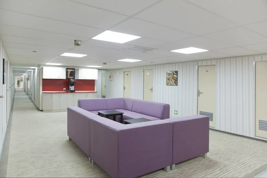 Максим Литвинов