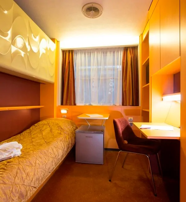 2-местная 2-ярусная (средняя палуба)