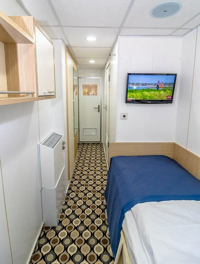 1-местная (шлюпочная палуба)