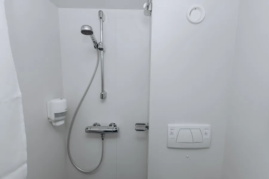 Полулюкс + (средняя палуба)