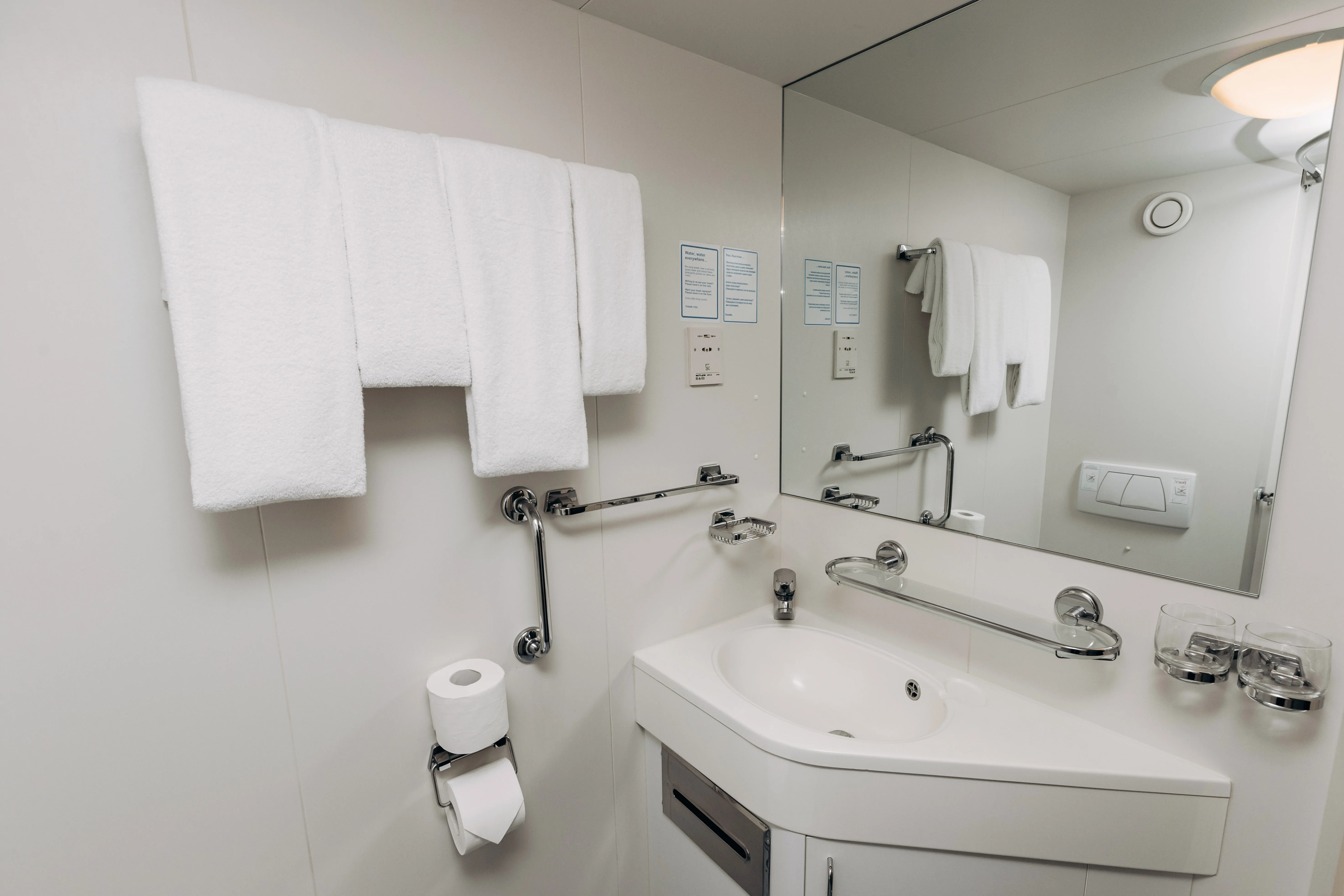 Комфорт 1-местный (шлюпочная палуба)