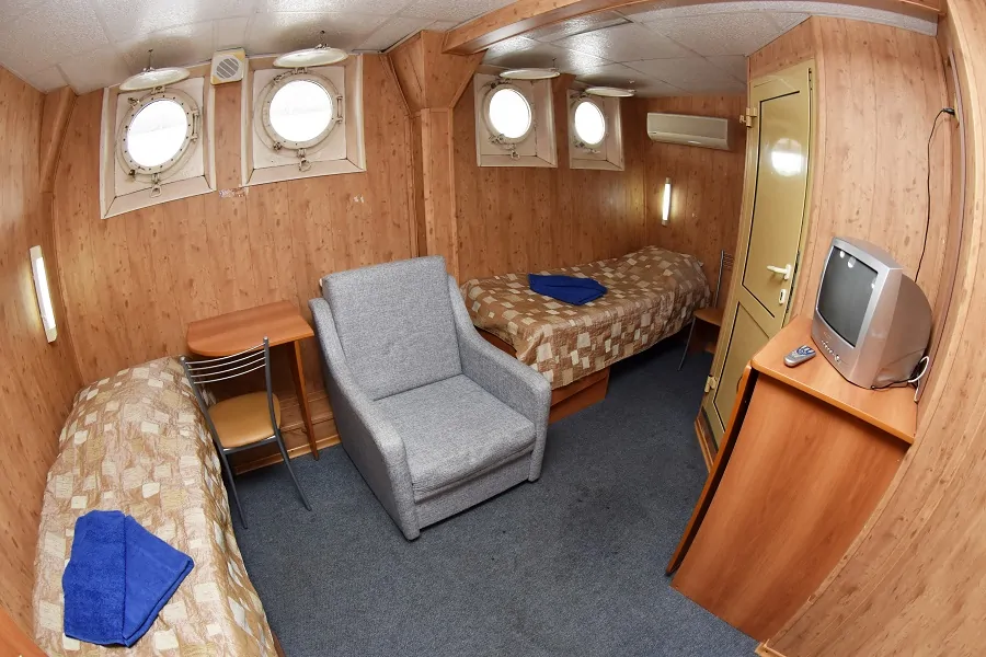 2-местная увеличенной площади (нижняя палуба)