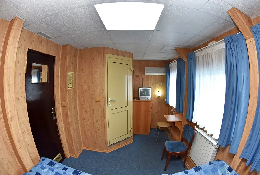 2-местная увеличенной площади (главная палуба)