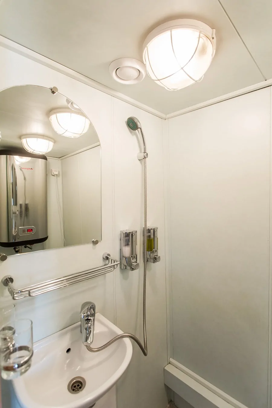 2-местная (нижняя палуба)