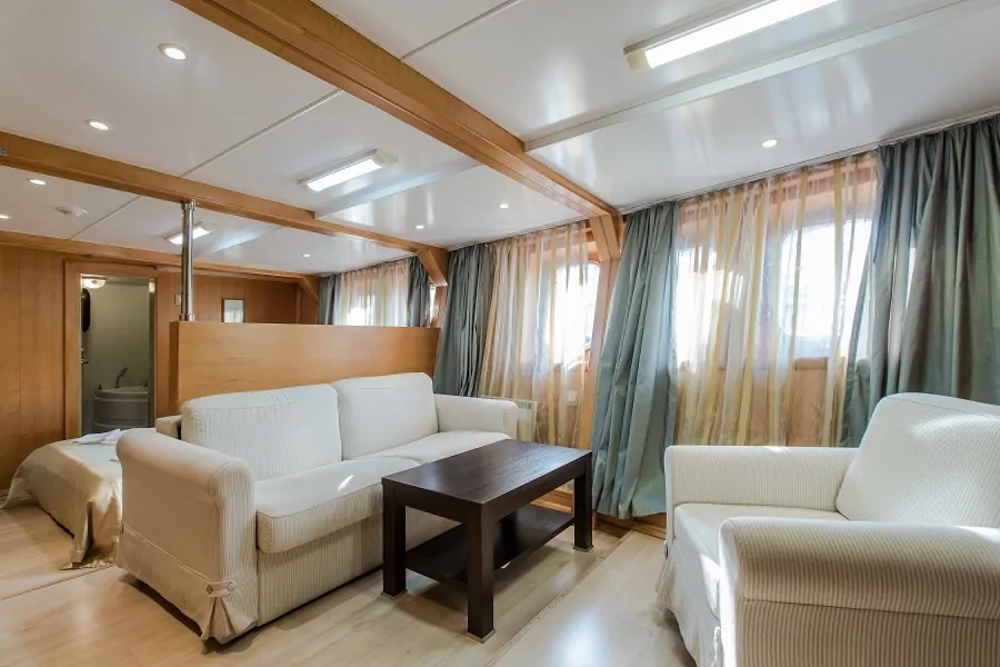 Люкс (нижняя палуба)